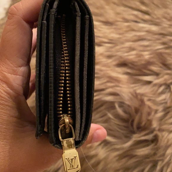 LV black Epi compact wallet - Picture 4 of 5